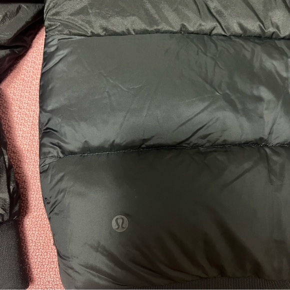 Lululemon Roam Far Wool Bomber Black / Heathered Black size 8 - Picture 9 of 13